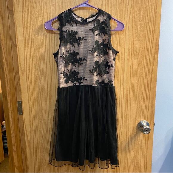 Speechless Juniors’ Sleeveless Floral Lace Dress Size 3 Black Approx Knee Length - Picture 1 of 5